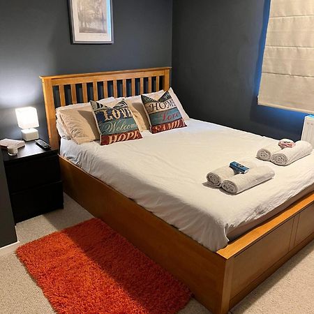 Stylish Double Room In Shared Apartment In Oxfordshire Luaran gambar